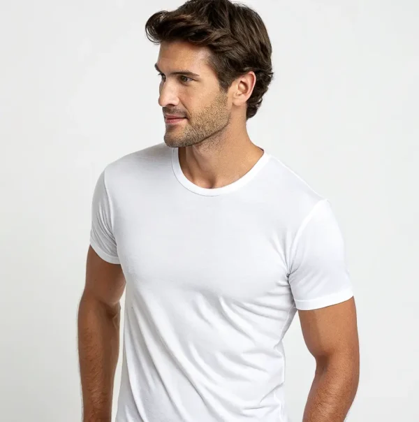 Essential White Regular-fit